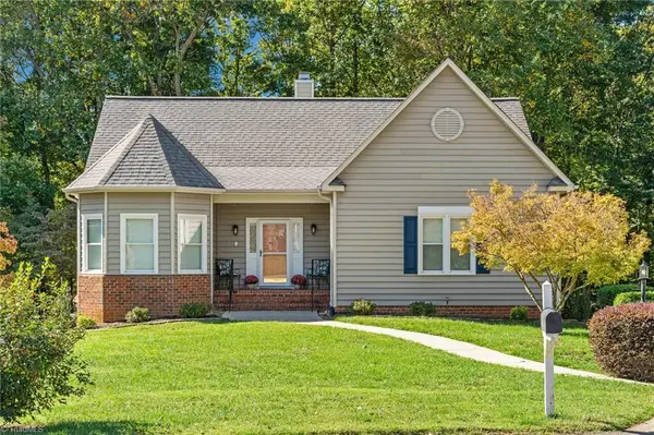 6858 Greenbrook Drive, Clemmons, NC 27012