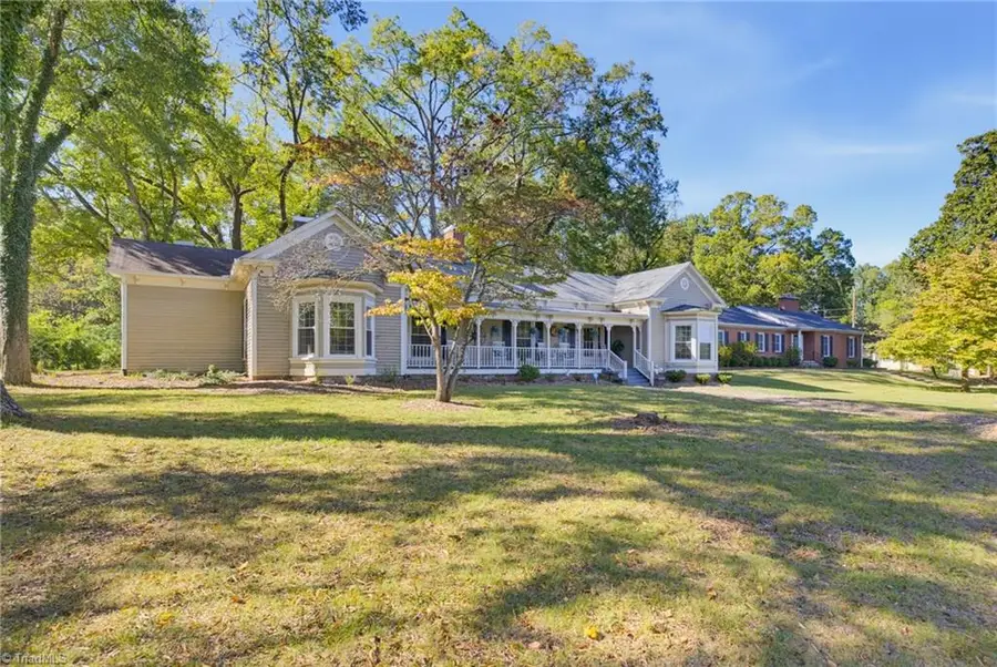 403 S 2nd Avenue, Mayodan, NC 27027 - #3