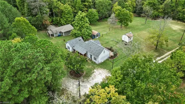 923 Bales Chapel Road, Jamestown, NC 27282