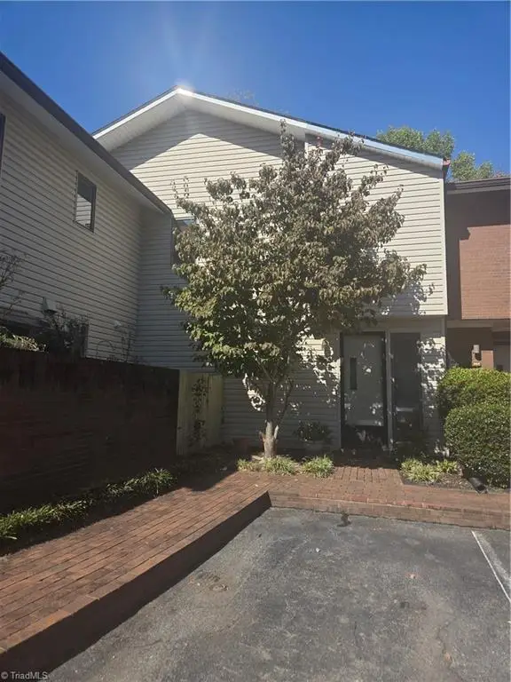 203 Forest View Court, Winston Salem, NC 27104 - #1