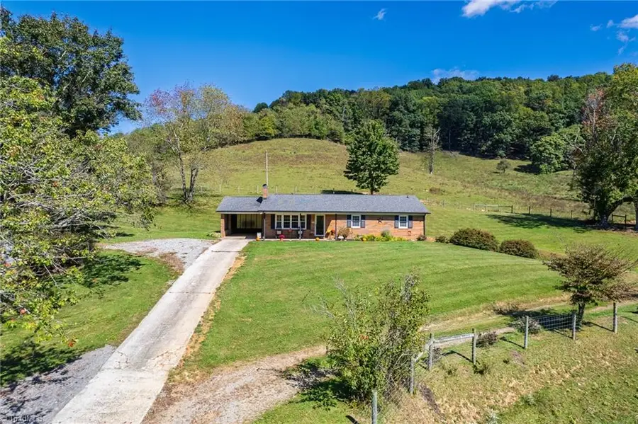 395 Irwin Grocery Road, Laurel Springs, NC 28644 - #2