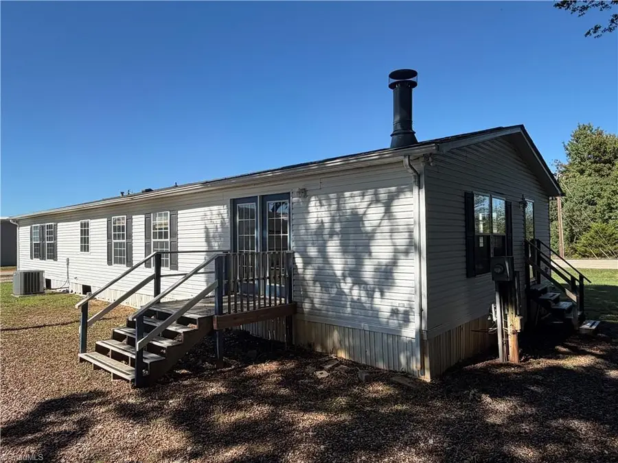 1506 Brookford Road, Kernersville, NC 27284 - #3