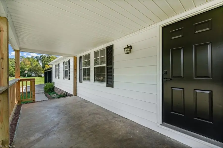 590 Regan Road, Lexington, NC 27292 - #3
