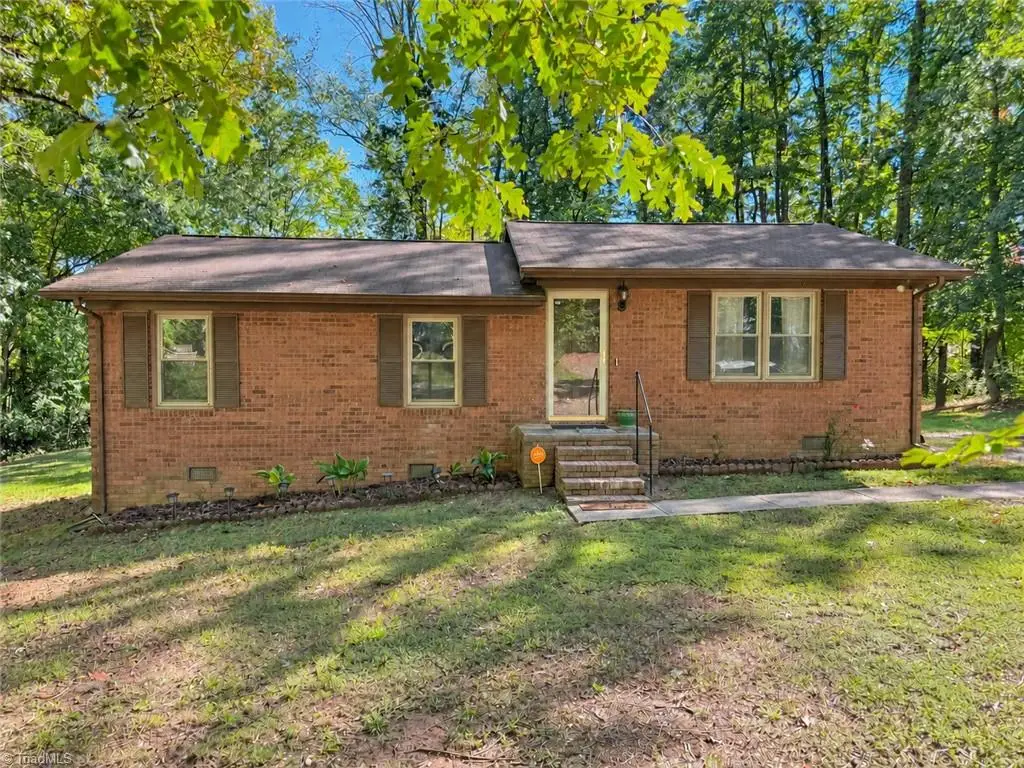 138 April Lane, Reidsville, NC 27320 - #1