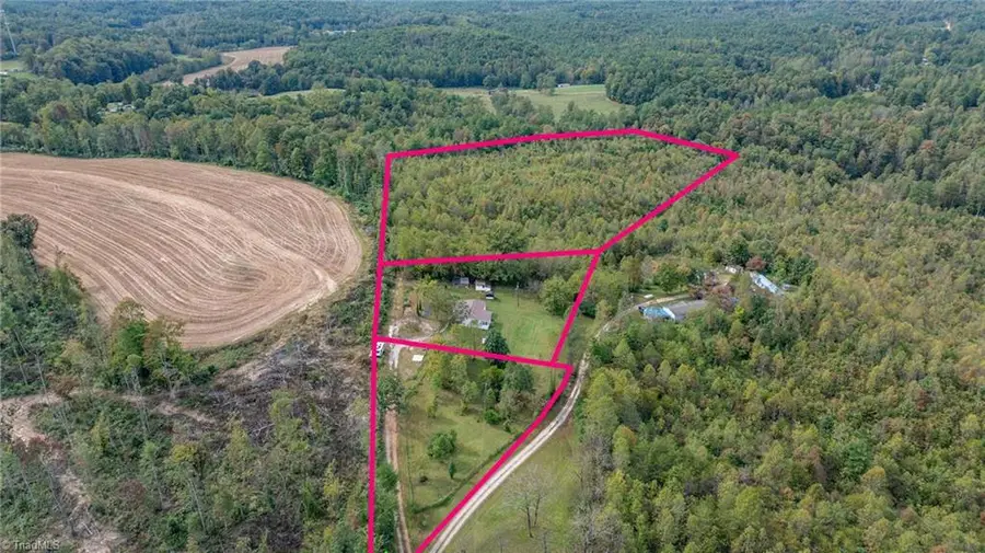 227 Mountain Lake Drive, Boomer, NC 28606 - #3