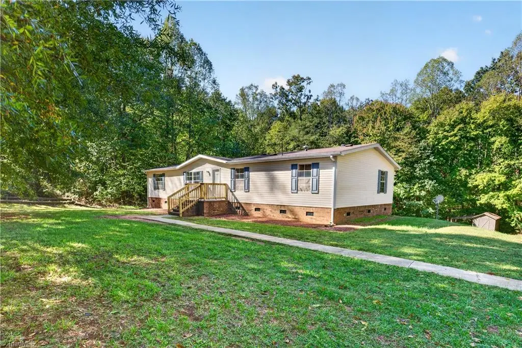 1575 Rhodes Loop, Madison, NC 27025 - #1