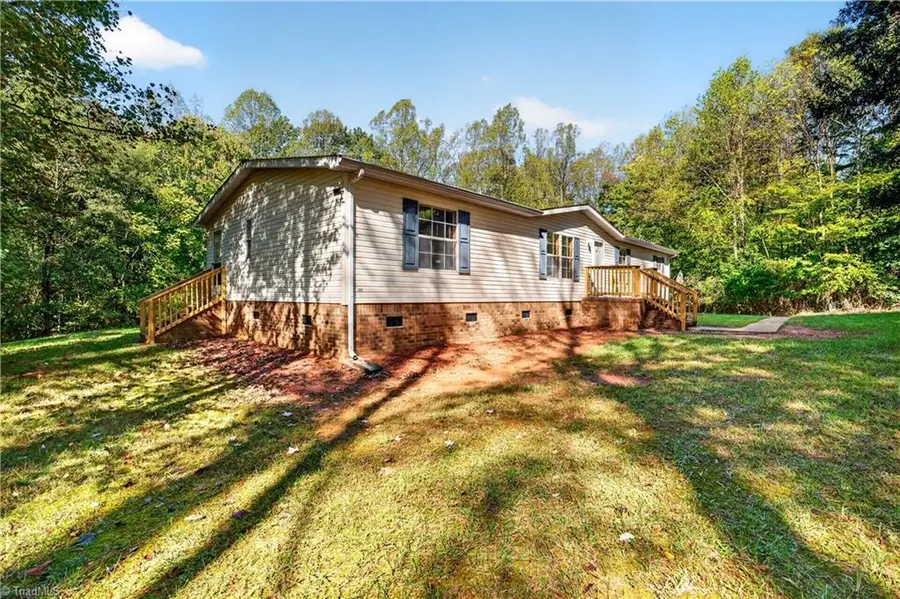 1575 Rhodes Loop, Madison, NC 27025 - #3