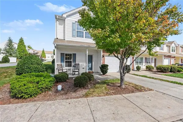 910 Central Park Avenue, Greensboro, NC 27407