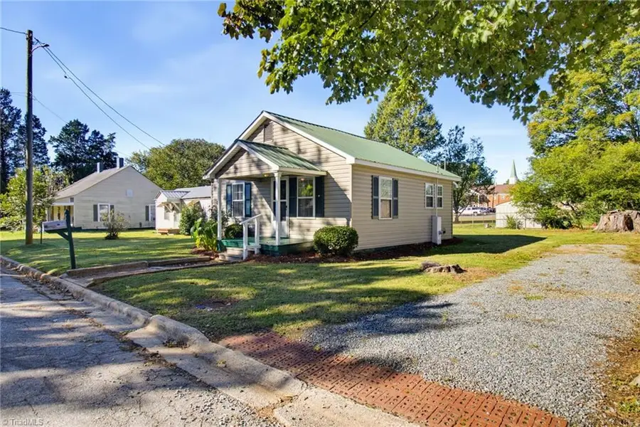 301 Dixie Street, Lexington, NC 27292 - #2