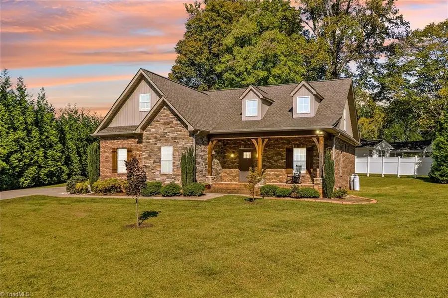 178 Nellwood Court, Mocksville, NC 27028 - #3