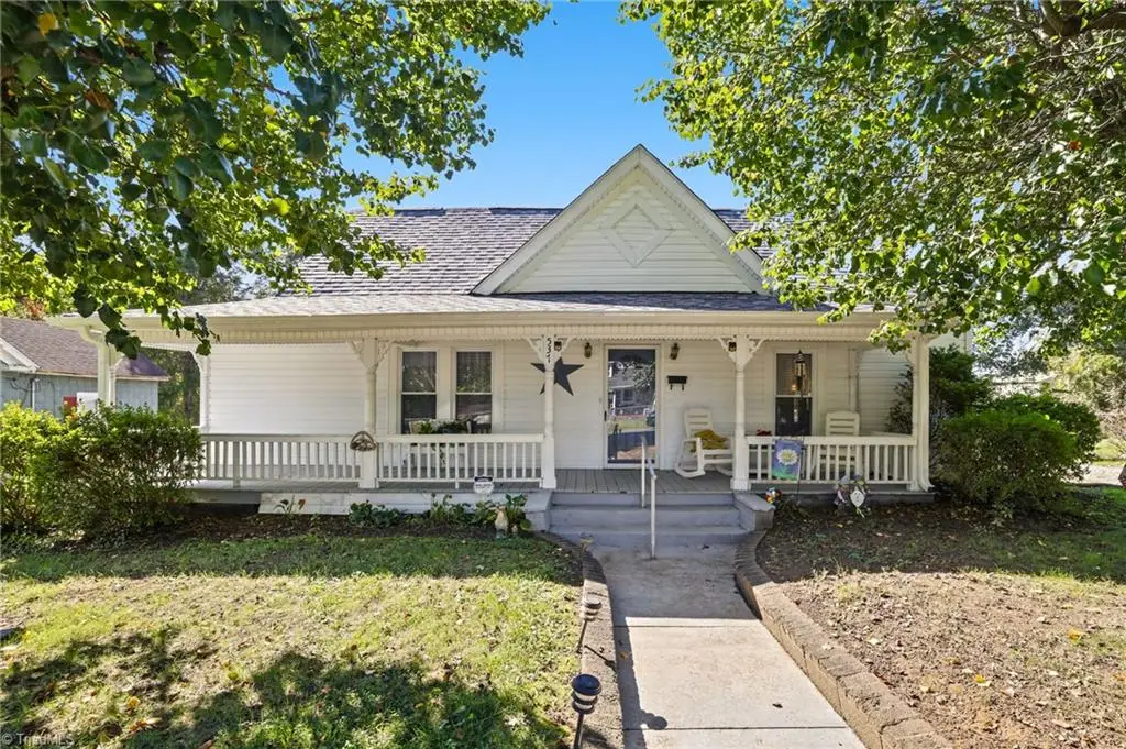 537 Washburn Avenue, Eden, NC 27288 - #1