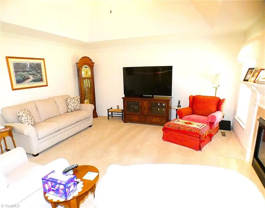 4480 Asbury Place Drive, Clemmons, NC 27012 - #3