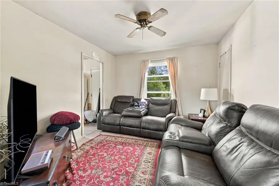 903 E Florida Street, Greensboro, NC 27406 - #3