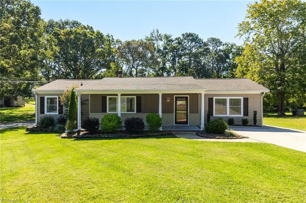 592 Morton Avenue, Asheboro, NC 27205 - #1