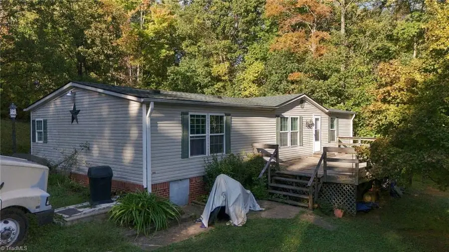 3921 S Nc Highway 8, Walnut Cove, NC 27052 - #2