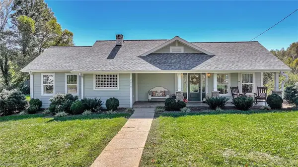 201 W Henderson Drive, Wilkesboro, NC 28697