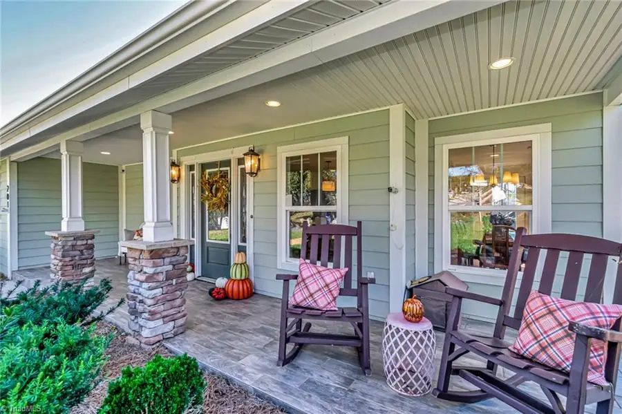 201 W Henderson Drive, Wilkesboro, NC 28697 - #2