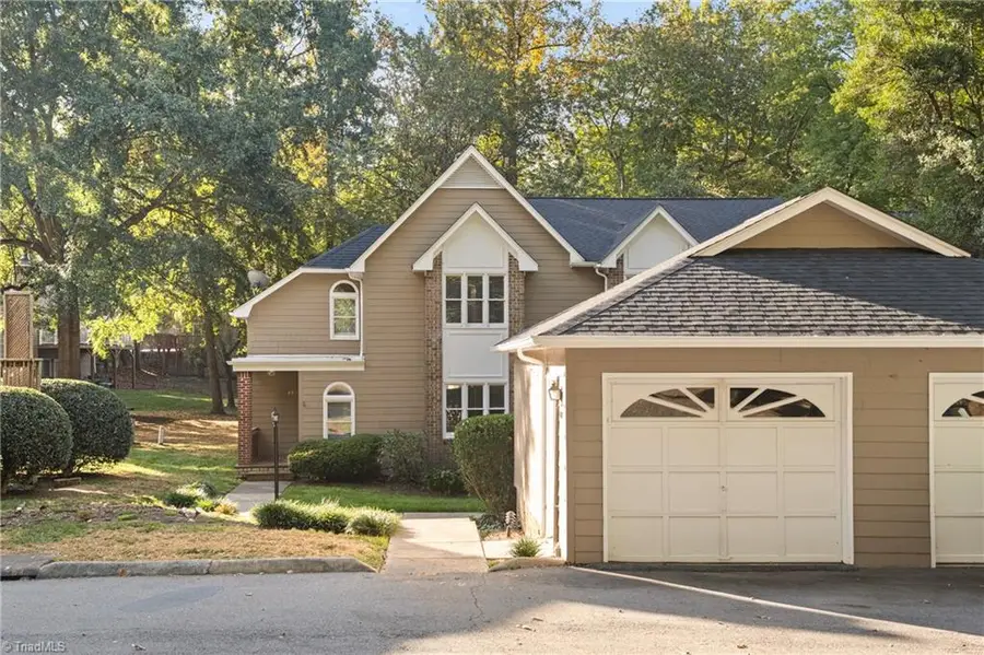 4564 Fernhaven Circle, Winston Salem, NC 27104 - #2
