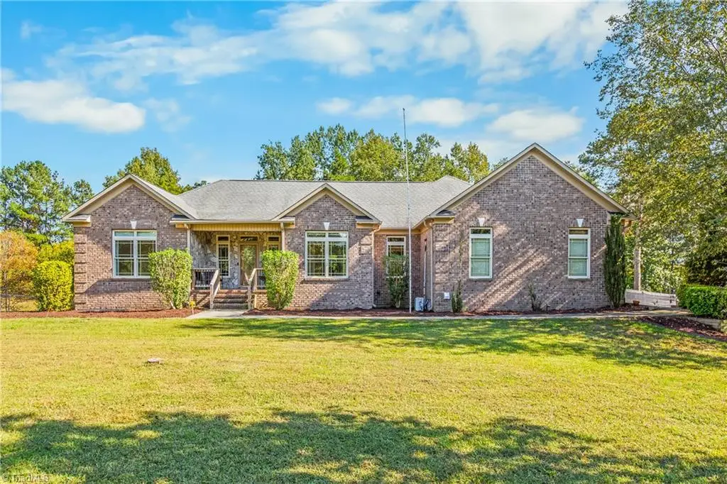 295 Paul Pope Road, Thomasville, NC 27360 - #1