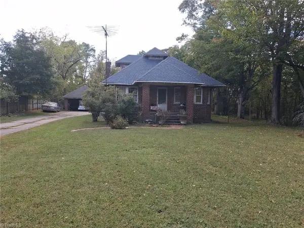 231 Oakland Avenue, Eden, NC 27288