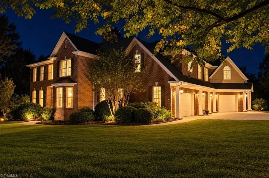 706 Chestnut Hill Court, Greensboro, NC 27455 - #2
