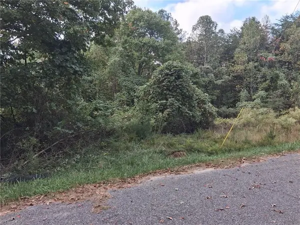 100 Grogan Road, Eden, NC 27288