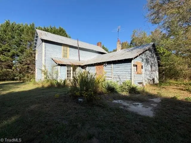 4777 Vienna Dozier Road, Pfafftown, NC 27040 - #2