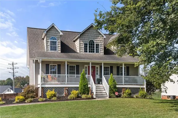 274 Charleston Ridge Drive, Mocksville, NC 27028