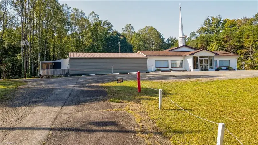 8782 Nc Highway 14, Eden, NC 27288 - #2