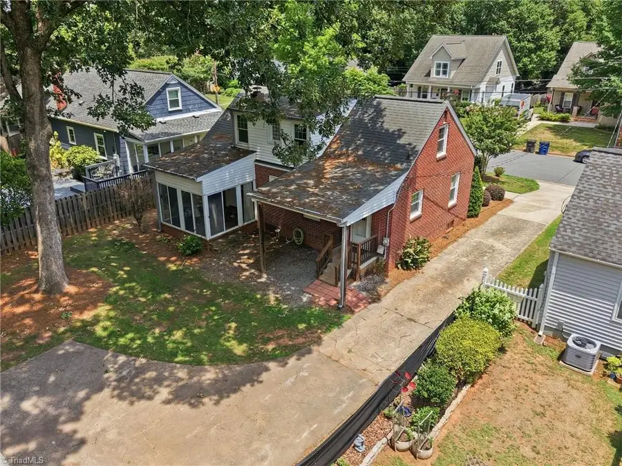 938 Madison Avenue, Winston Salem, NC 27103 - #2
