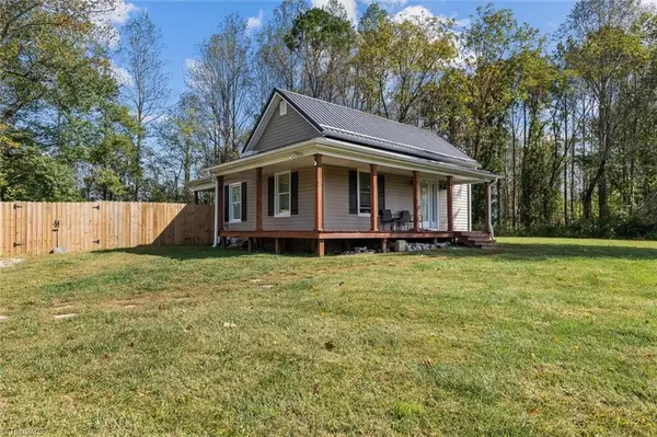 149 Lovers Lane, Mount Airy, NC 27030