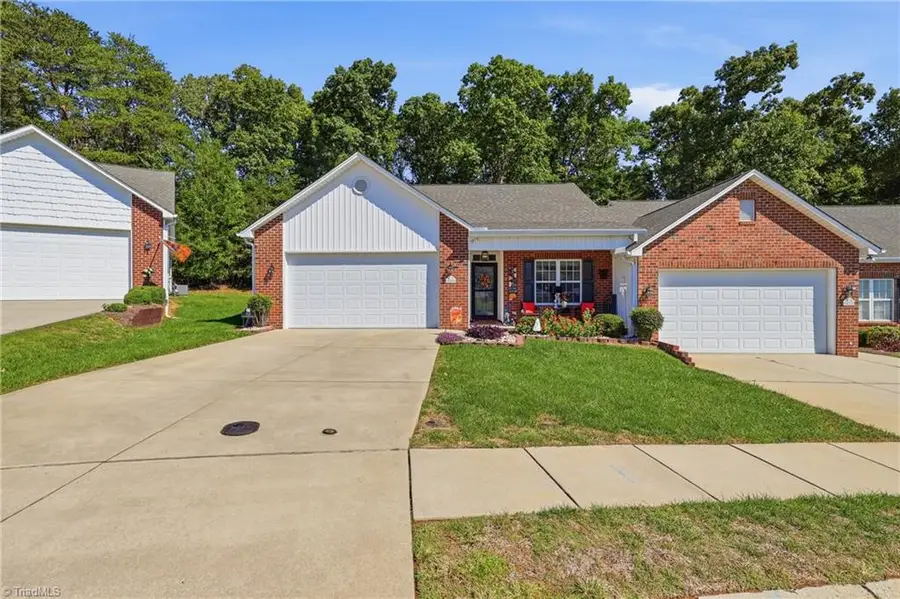 425 Peace Rollins Court, Kernersville, NC 27284 - #2