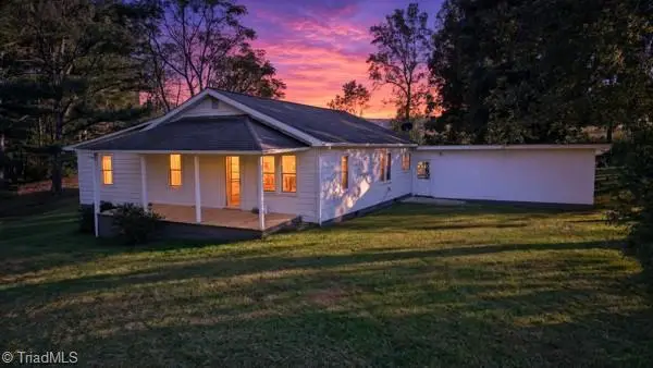 5352 Wilkes Yadkin Road, Ronda, NC 28670 - #3