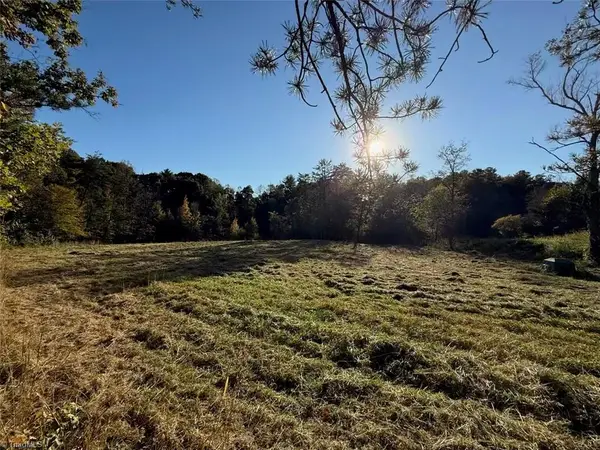 2211 High Rock Road, Boomer, NC 28606