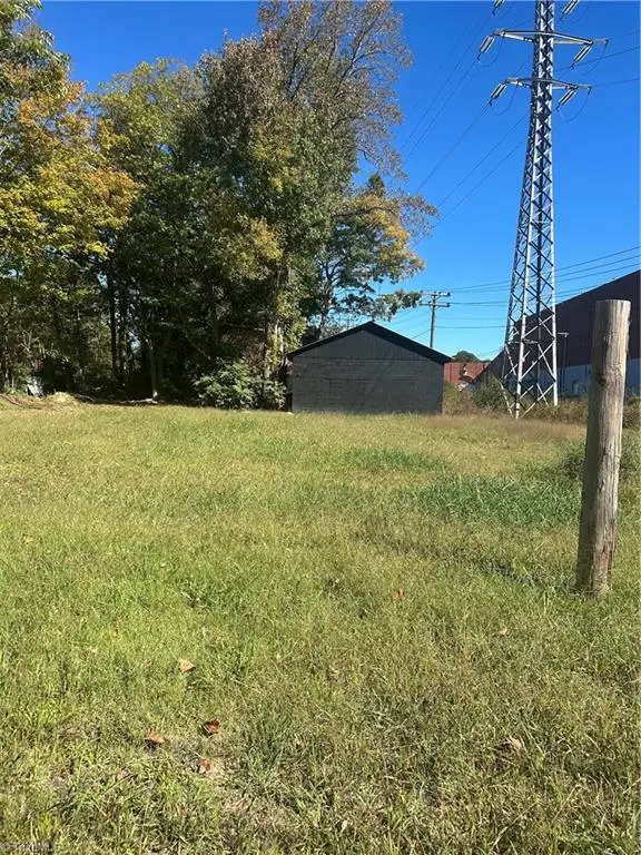 119 Taylor Street, Thomasville, NC 27360 - #2