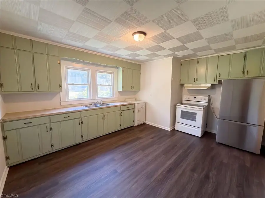 3511 Helmstetler Road, Lexington, NC 27295 - #2