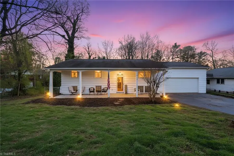 524 Mark Lane, North Wilkesboro, NC 28659 - #2