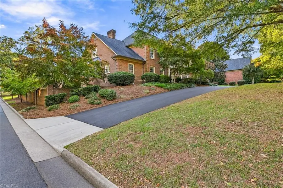 3800 Guinevere Lane, Winston Salem, NC 27104 - #3