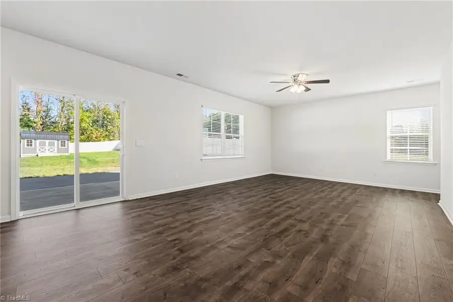 152 Crestview Lane, Lexington, NC 27295 - #3
