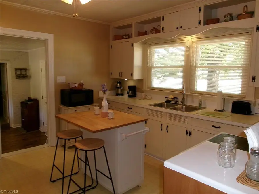 5716 Stigall Road, Kernersville, NC 27284 - #3
