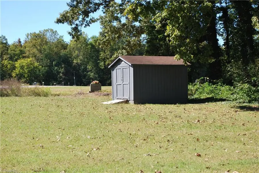 126 Liberty Circle, Mocksville, NC 27028 - #2