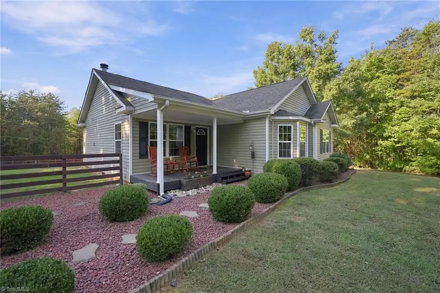 1065 Geneva Lane, Walnut Cove, NC 27052 - #2