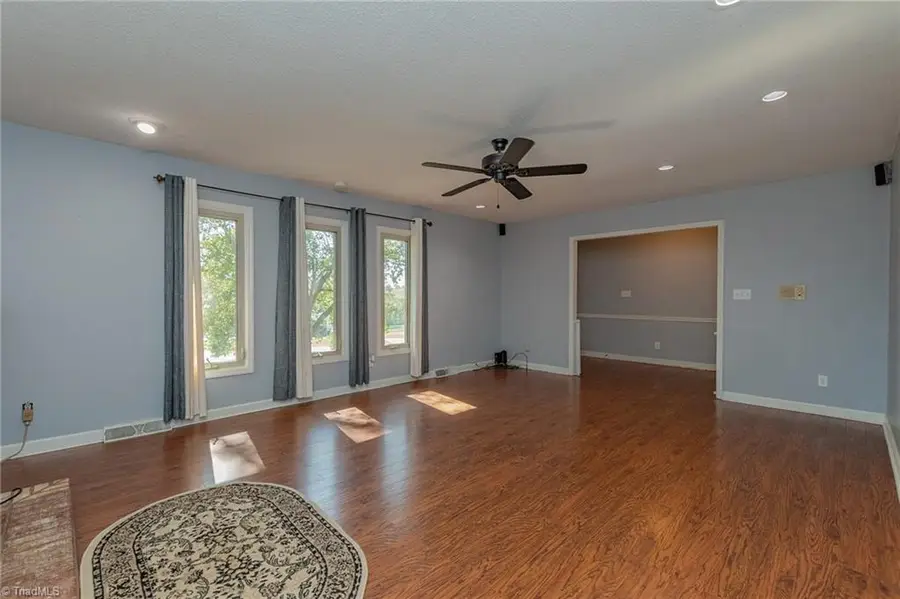 623 Cardinal Drive, Lexington, NC 27292 - #3