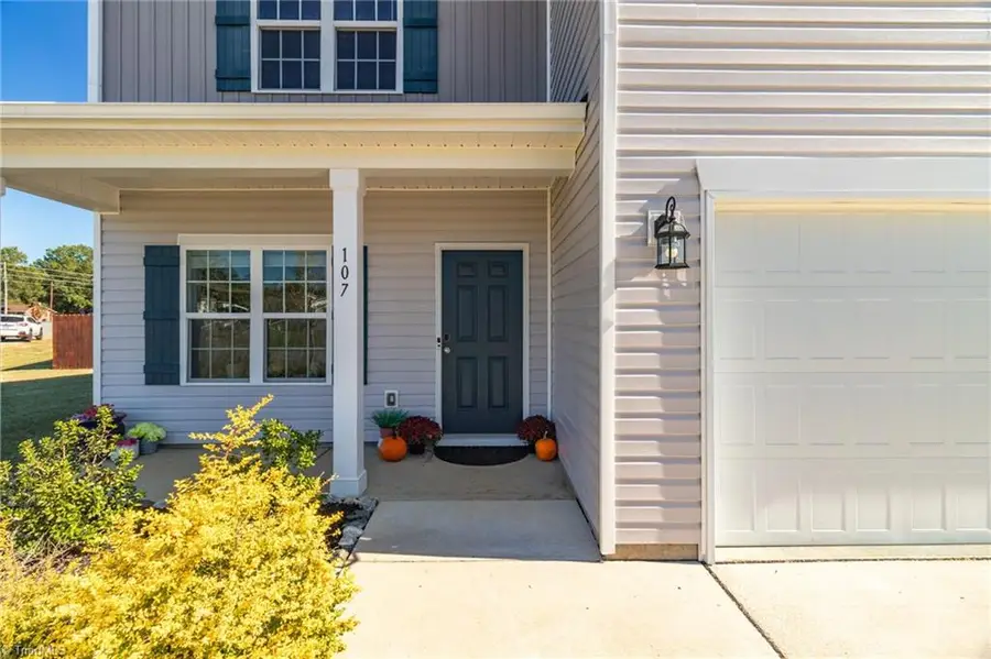 107 Wickham Court, Clemmons, NC 27012 - #2