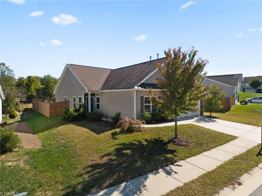 5372 Holbein Gate Road, Walkertown, NC 27051 - #2