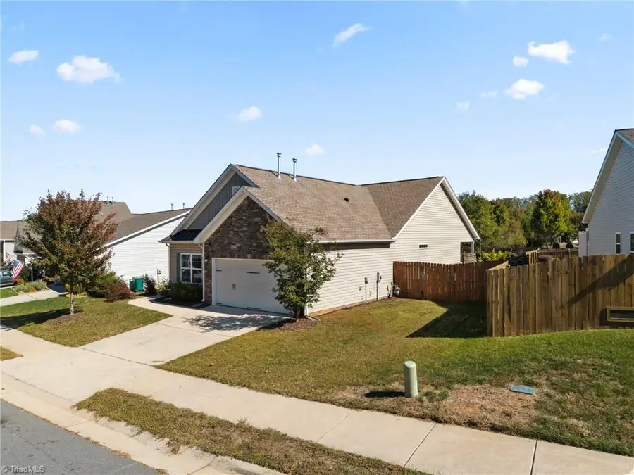 5372 Holbein Gate Road, Walkertown, NC 27051 - #3