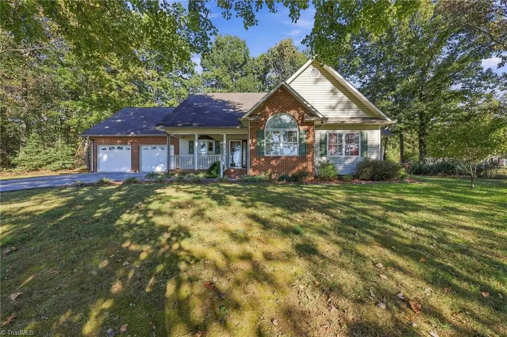 2765 Airport Road, Wilkesboro, NC 28659 - #1