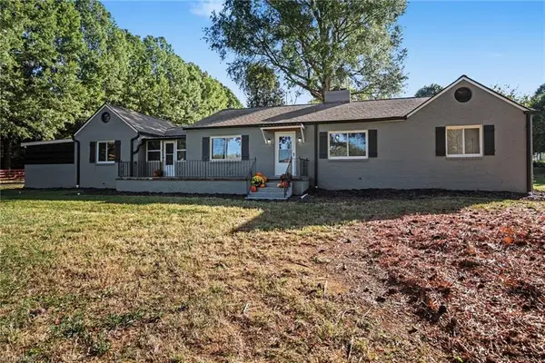 1736 Farmington Road, Mocksville, NC 27028