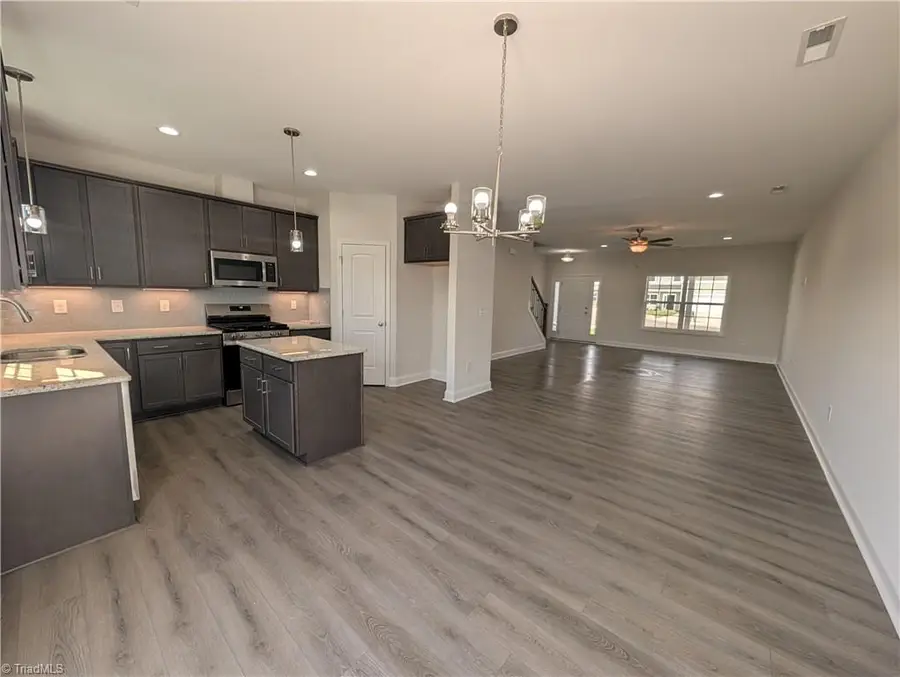 1317 Dandridge Drive, Kernersville, NC 27284 - #3