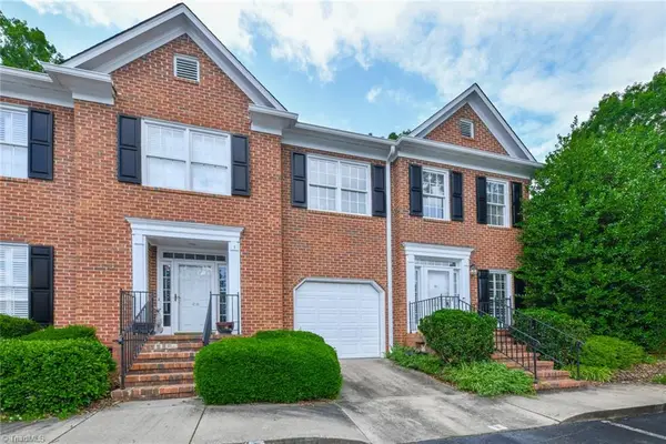 2 Park Village Court, Greensboro, NC 27455